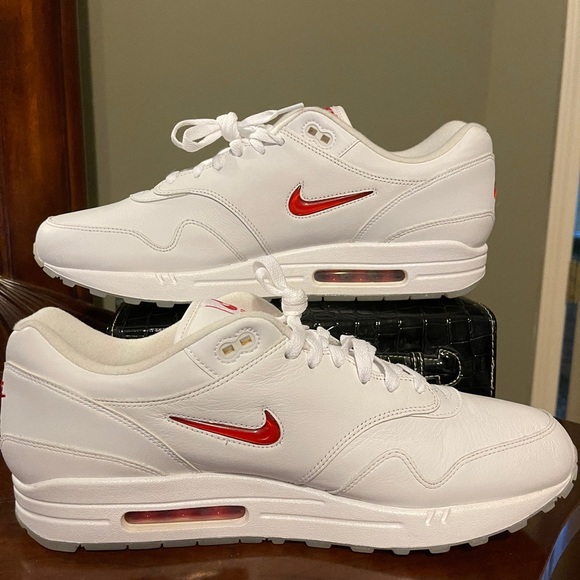 air max 1 jewel white
